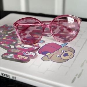 New Gucci Pink Sunglasses